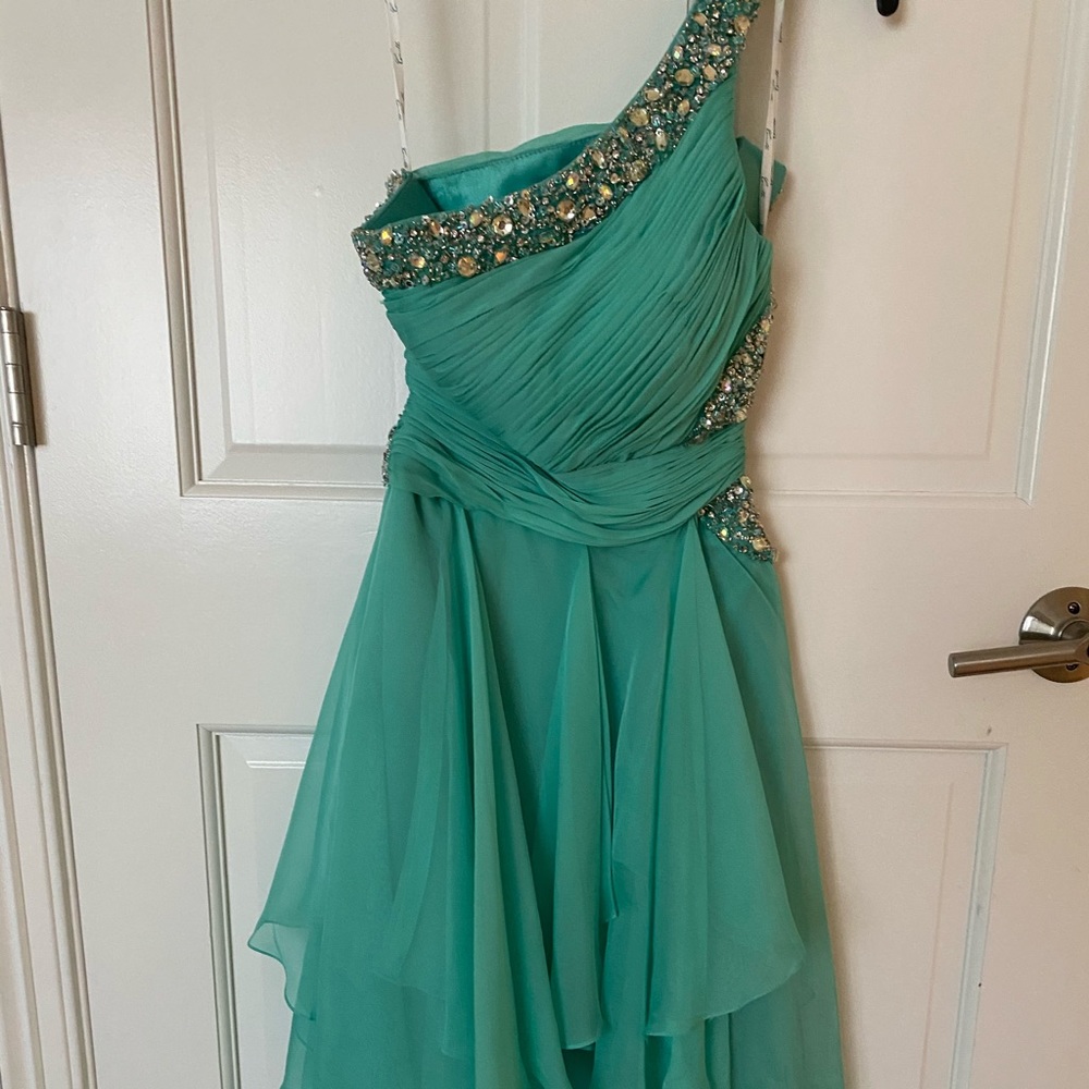 Flowy blue dress!!